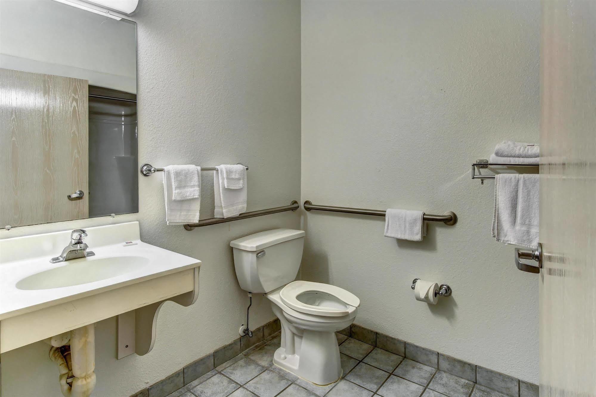 Motel 6-Medina, Oh - Cleveland Exterior photo